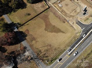 4402 Riverdale Dr, Charlotte, NC 28273