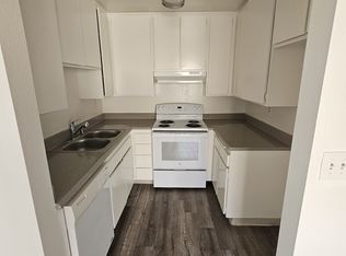 St Moritz Apartments, Los Angeles, CA 90020