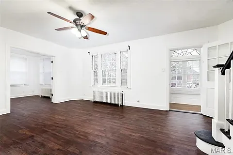205 Grover Rd — Photo 5