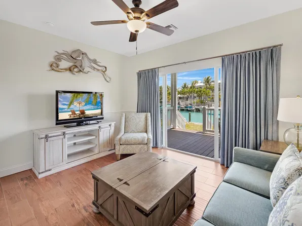 7041 Harbor Village Dr, Duck Key, FL 33050