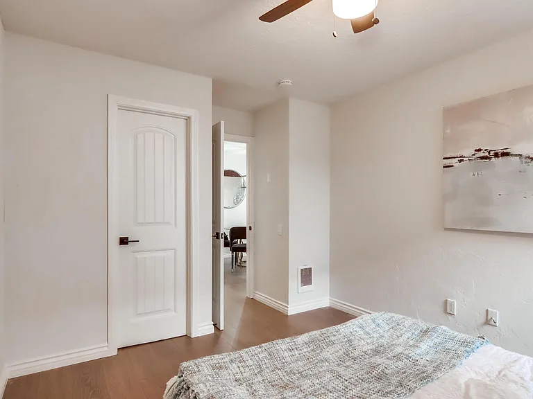 3549 Castle Glen Dr #118 — Photo 25