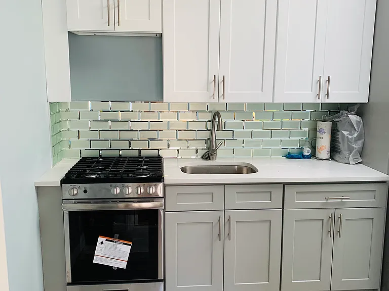 371 Utica Ave #1 — Photo 8