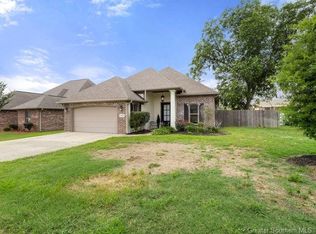 1919 Bella Vie Dr, Deridder, LA 70634