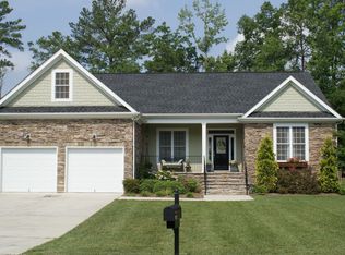 9725 Rainsong Dr, Wake Forest, NC 27587