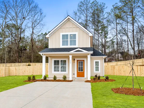 102 Hidden Hills Dr, Carrollton, GA 30117