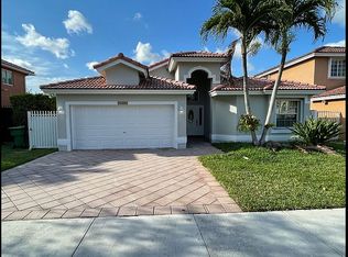 16469 SW 100th Ter, Miami, FL 33196