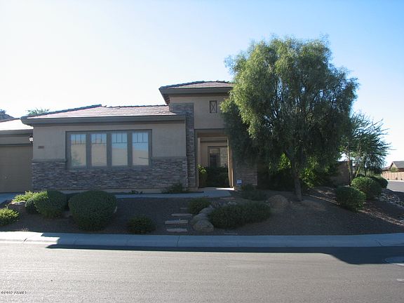 4th image of 28970 N 69th Dr