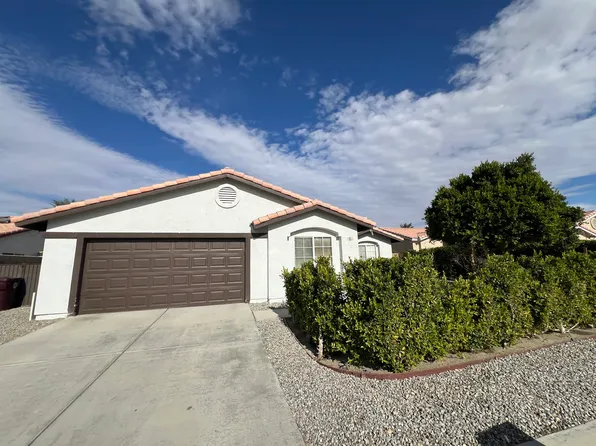30028 Winter Dr, Cathedral City, CA 92234
