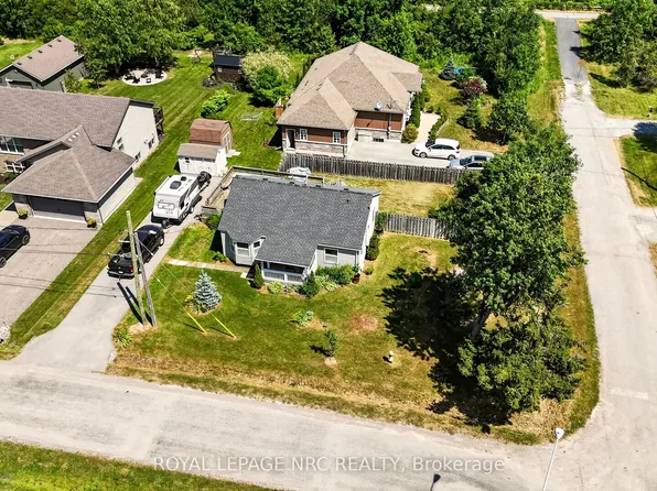 2964 Hyman Ave, Fort Erie, ON L0S 1N0