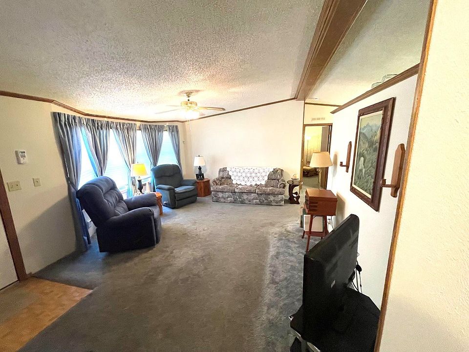 1029 State Highway 176, Rockaway Beach, MO 65740 Zillow