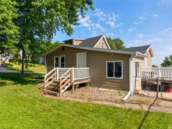 2429 SE 5th St, Des Moines, IA 50315