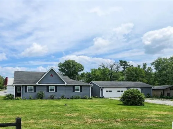 304 E Main St, Center Pt, IN 47840
