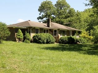 2029 Cat Creek Rd, Franklin, NC 28734