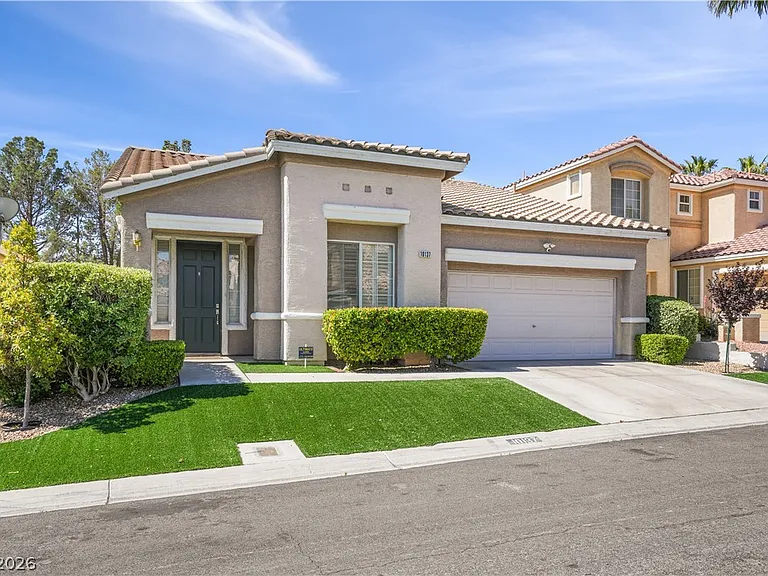 10137 Snow Crest Pl — Photo 1