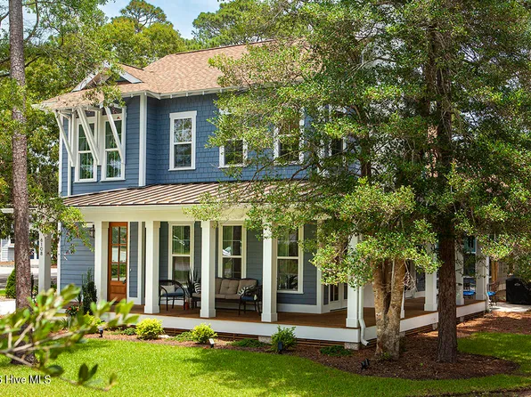 6108 Harbor Oaks Drive, Southport, NC 28461