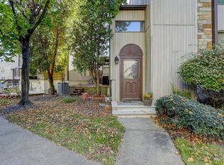 81 Diamond Ln, Old Bridge, NJ 08857