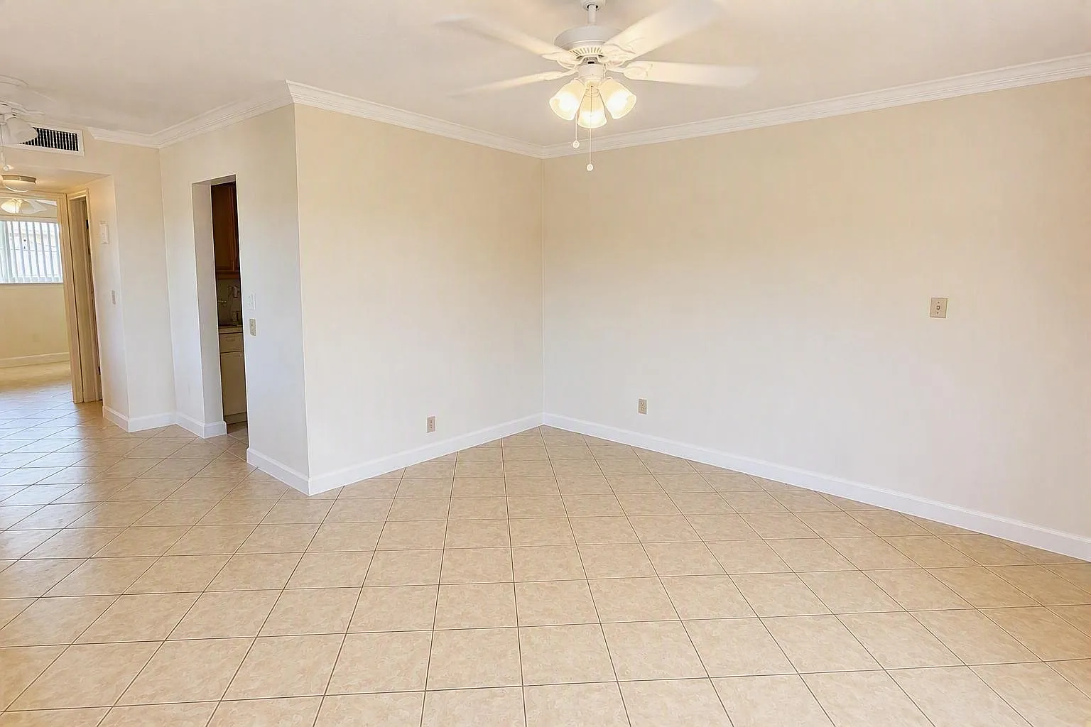 1 bed, $1,800 — Photo 3