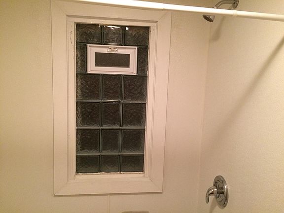 2nd image of 5554 Hillcrest Ave