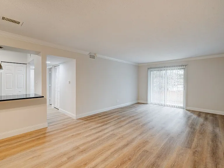 5562 E Virginia St — Photo 28