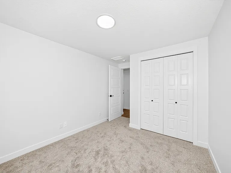 280 Paterson Way SW — Photo 19