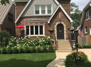 1630 N Sayre Ave, Chicago, IL