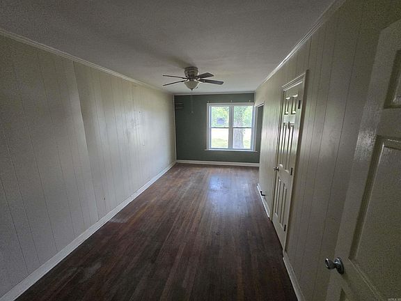 5th image of 933 Skipper Bridge Rd