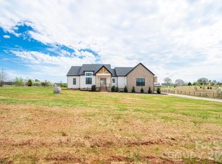 1353 Maple Lee Ct, Lincolnton, NC 28092