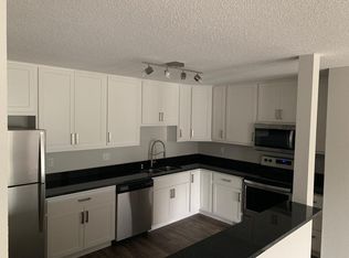 15710 Rockford Rd, Minneapolis, MN 55446