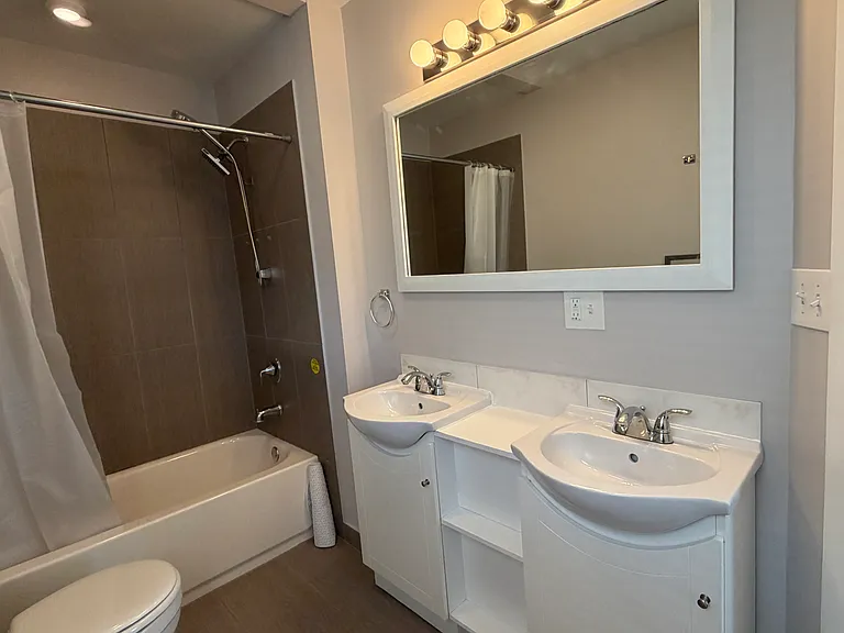 2748 Florian St — Photo 18