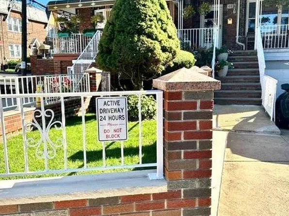 40 Lott Pl, Brooklyn, NY 11234