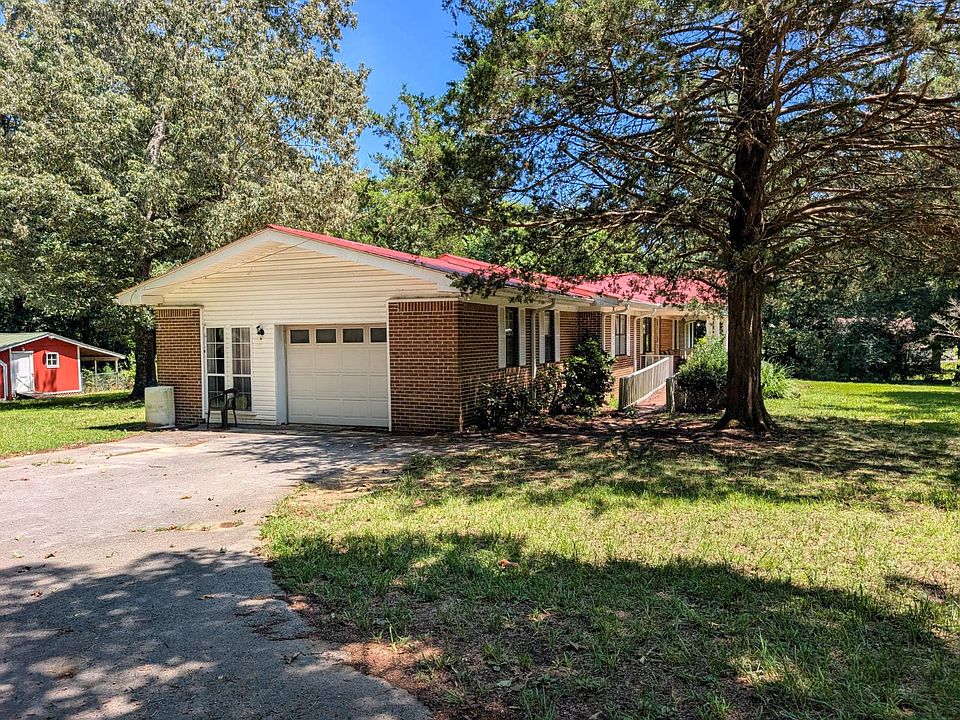 4th image of 142 Roberts Rd