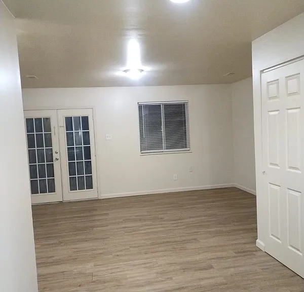 623 Palisades Dr — Photo 2