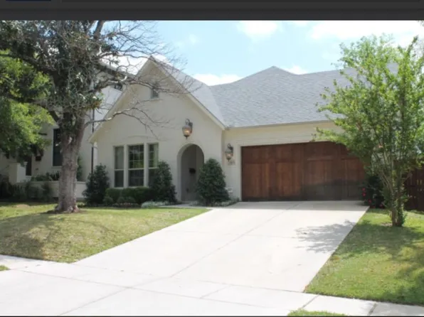 3805 W 5th St, Fort Worth, TX 76107