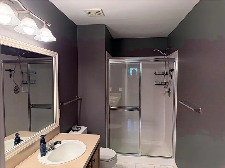 523 Brookfield Dr #81 — Photo 18