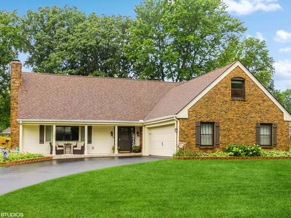 5641 Weymouth Dr, Rockford, IL 61114