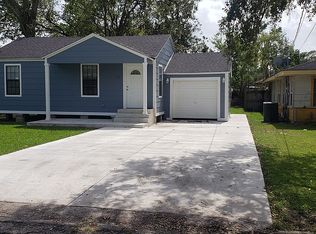 911 Rio Grande Ave, Port Arthur, TX 77642