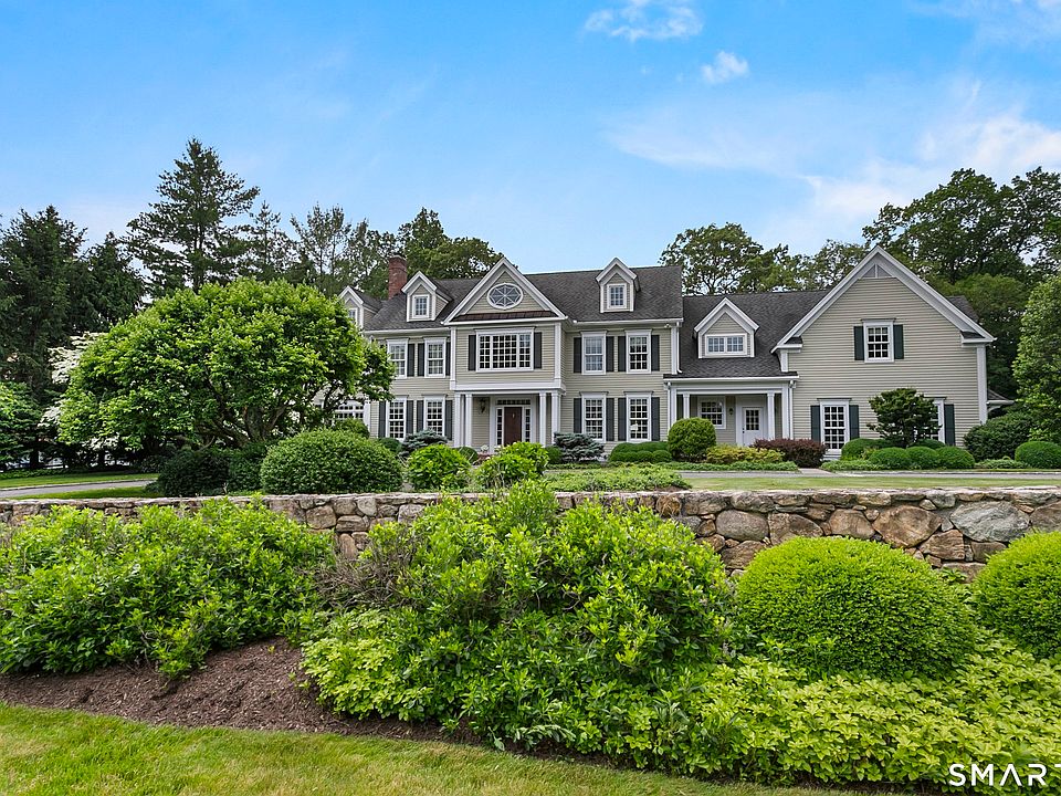 1st image of 110 Queens Grant Drive