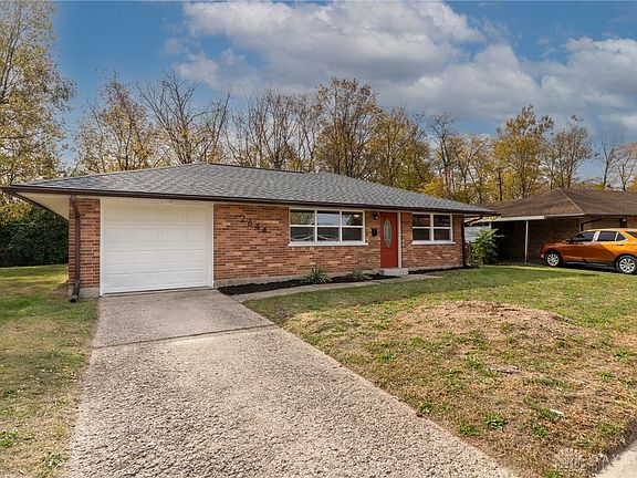 2nd image of 2644 Latonia Ave