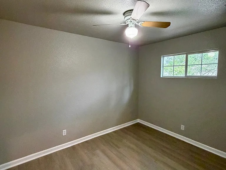 328 Altitude Dr #5 — Photo 5