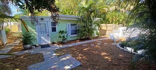 3809 Periwinkle Ln Photo 1