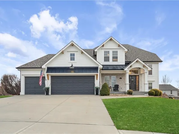 1905 NE 105th St, Kansas City, MO 64155
