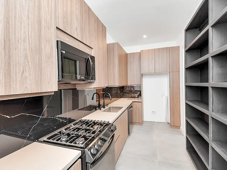 5414 John Dreaper Dr — Photo 16