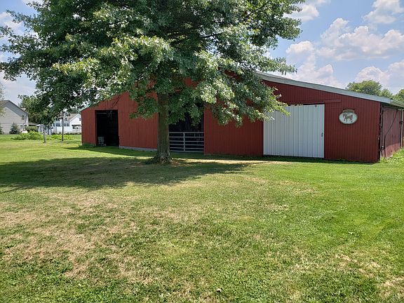 Barn, horse stalls, storage
