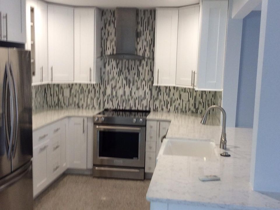 Beautiful NEW Ktichen