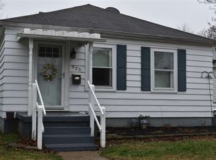 925 E Parkland Ave, Evansville, IN 47711