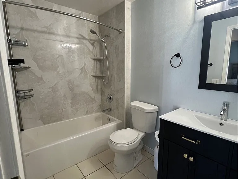 271 Chaumont Cir — Photo 9