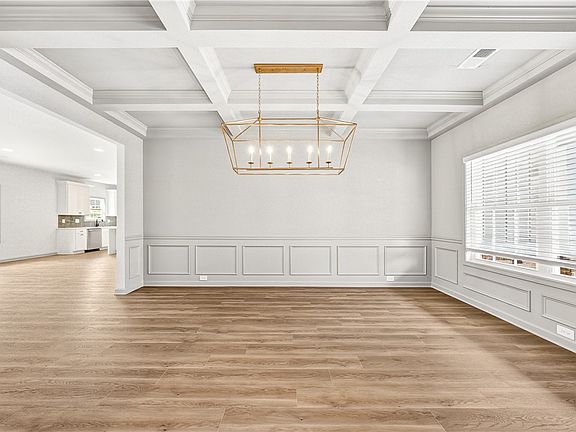 3rd image of 191 Denali Ln