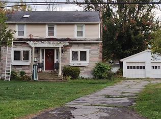 2388 Lake Rd, Ransomville, NY 14131