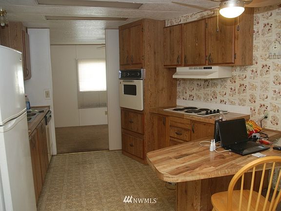 5th image of 707 37th Street SE