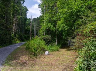 546 Still Fork Creek Rd, Burnsville, NC 28714